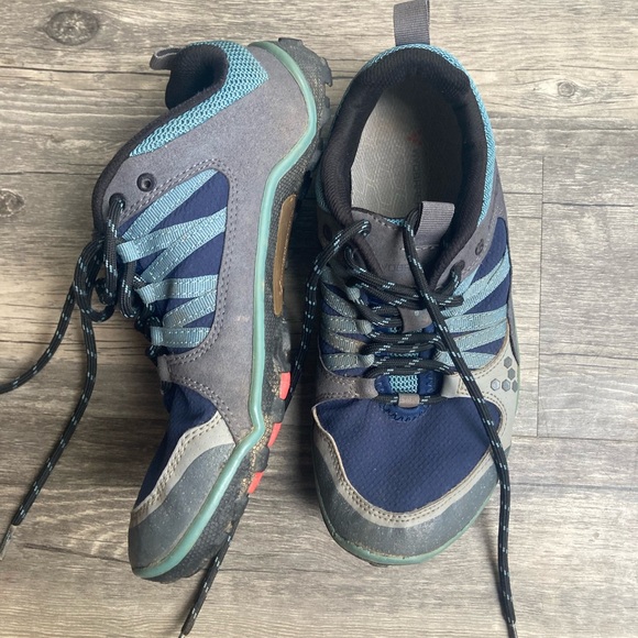 Vivobarefoot Neo Trail Barefoot Running Shoe, size 38 - Picture 1 of 7
